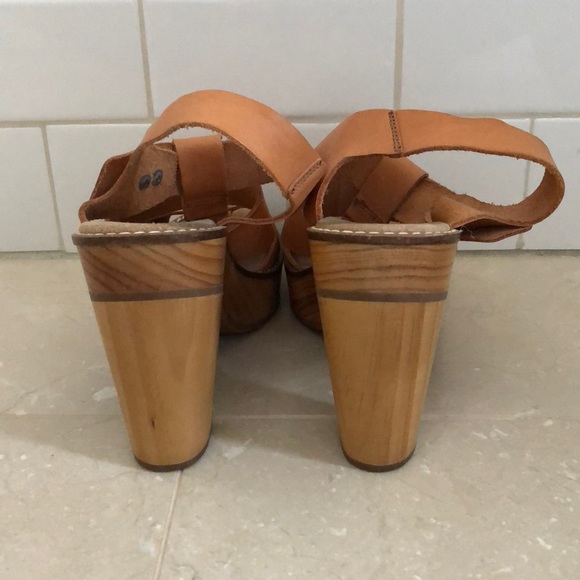 Free People Dule Platform Heel in Tan size 38/8 - Picture 3 of 7
